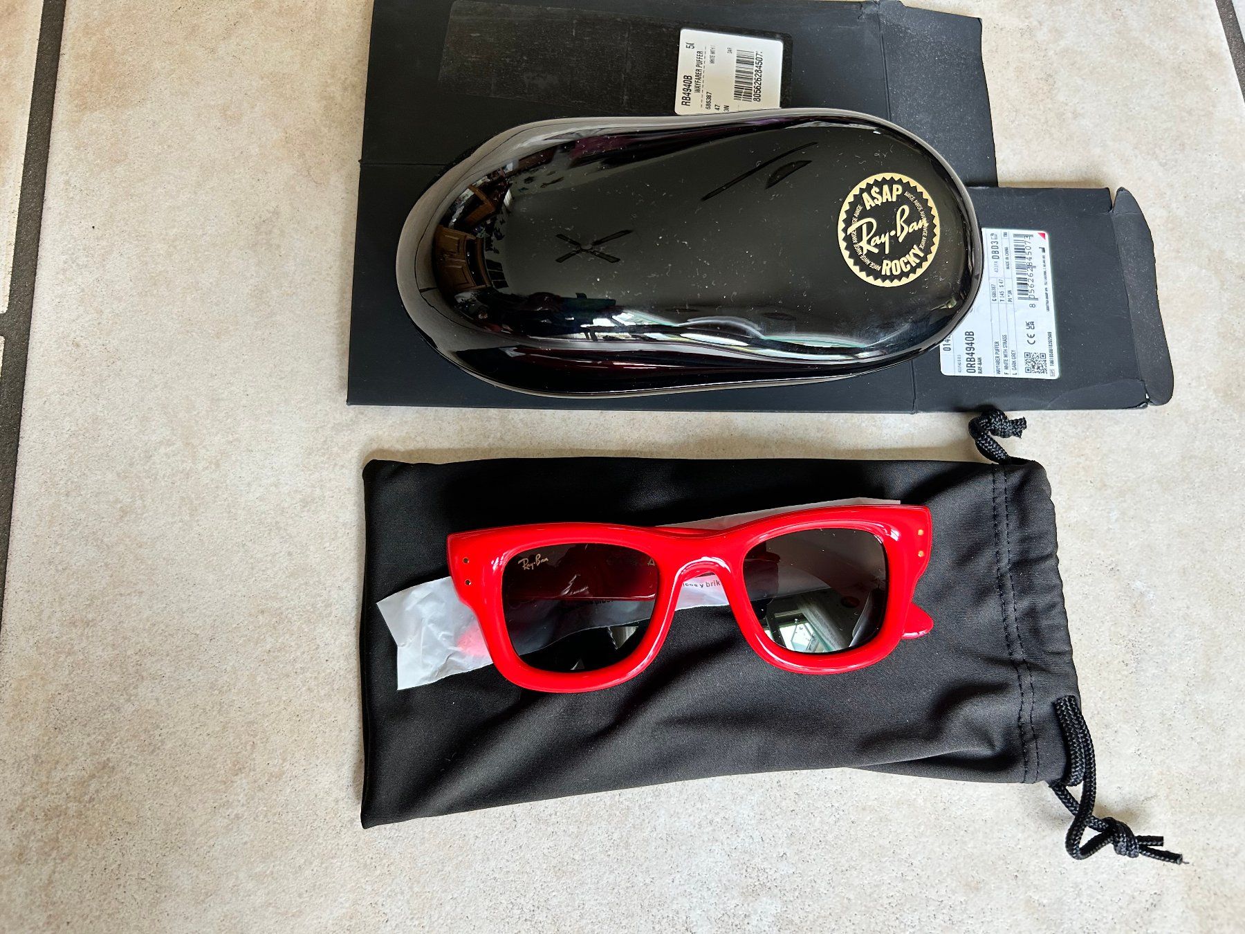 Ray-Ban Occhiali & Lenti: NEU - RAY BAN "Puffer" Sonnenbrille rot – Nuovo e nell'imballaggio originale da Cugnasco venduto da isolaverde