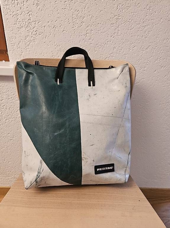 Zaini: Rucksack Pete von Freitag – Usato da Elfingen venduto da WhyWHY