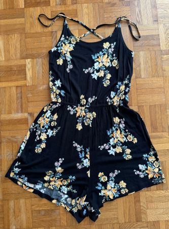 Robe d'été noire à fleurs Taille XS polyester et coton neuve