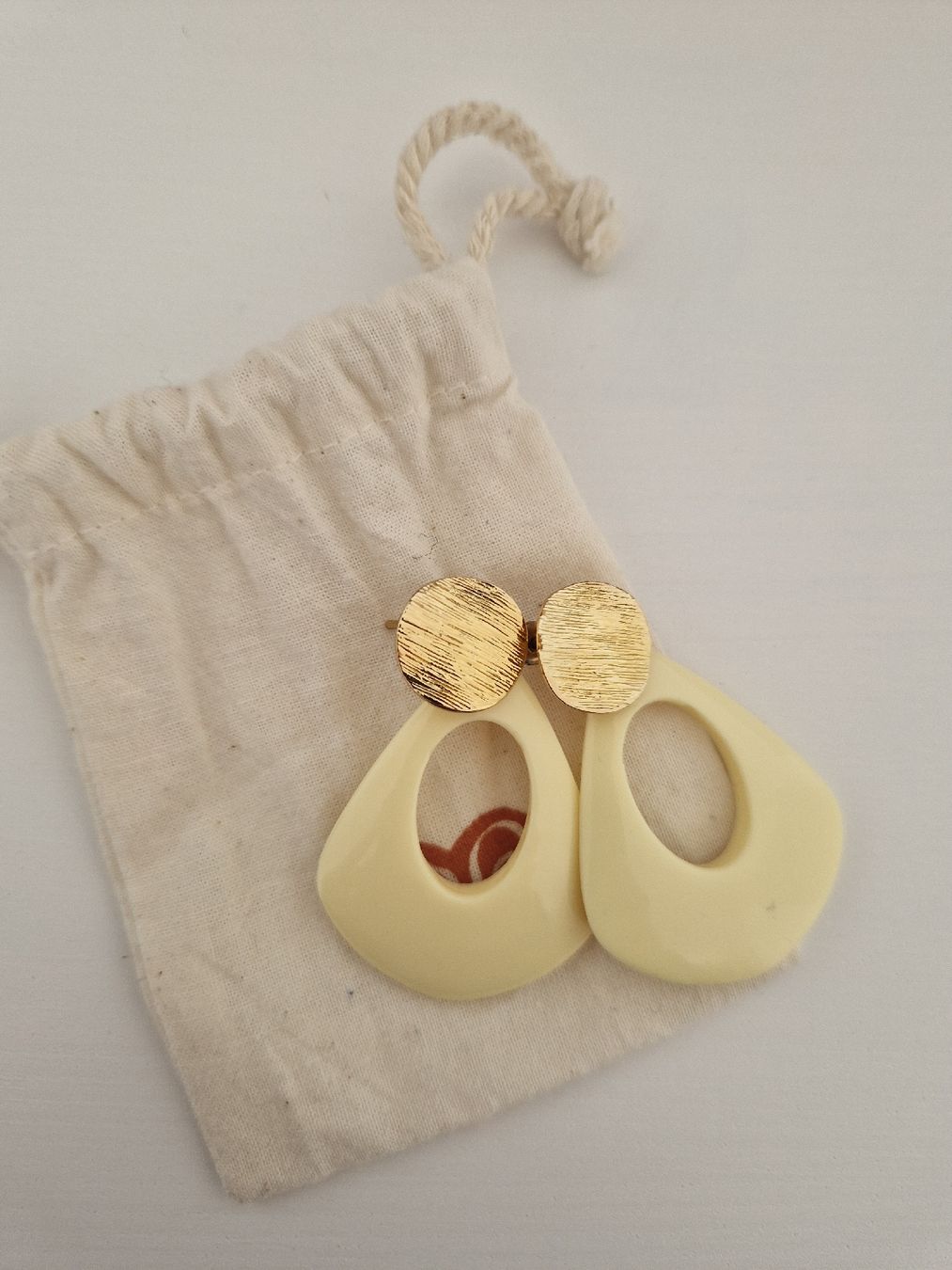 Orecchini pendenti & Orecchini a lobo: New beautiful earrings by Feeka – Nuovo e nell'imballaggio originale da Lausanne venduto da Issss 2