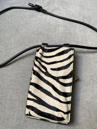 PARFOIS Handytasche mit Portemonnaie Zebra Optik, neuwertig!