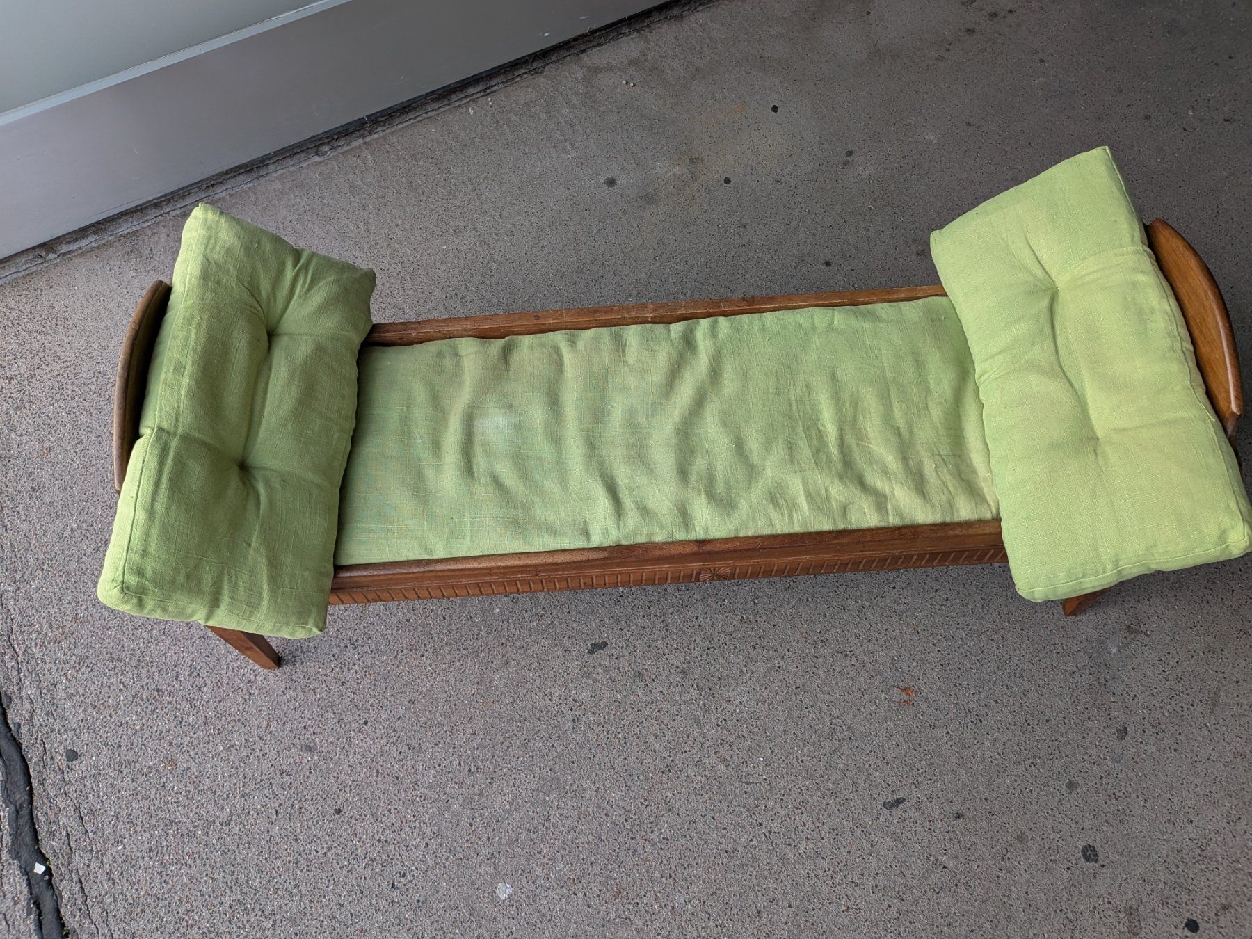 Panchine: Antikes Bänkli Tagesbett – Usato da Emmen venduto da magelan 2