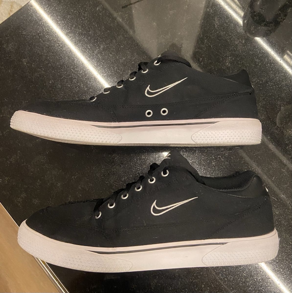Nike Scarpe da uomo: Nike Sneaker, Grösse 46 - Top Zustand! – Nuovo (secondo la descrizione) da Chur venduto da Schwarzwiisrooot