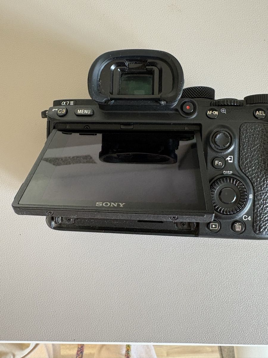 Sony Fotocamera: Sony Alpha 7 III ILCE-7M3K mit Verpackung – Usato da Würenlos venduto da nobless22 1