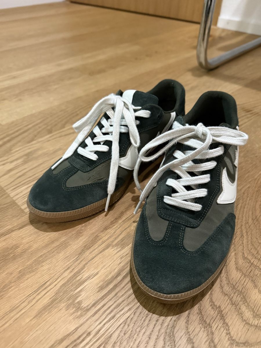 Ba&Sh Scarpe da donna: Leder Ba&sh Sneaker – Nuovo (secondo la descrizione) da Luzern venduto da Itsclaire