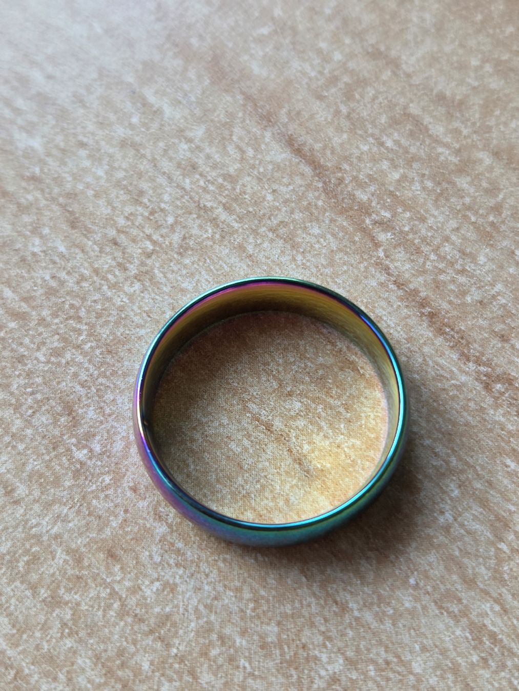 Anelli: Ring aus Metall Regenbogenfarben Gr.24/64 – Usato da Winterthur venduto da katzen07 3