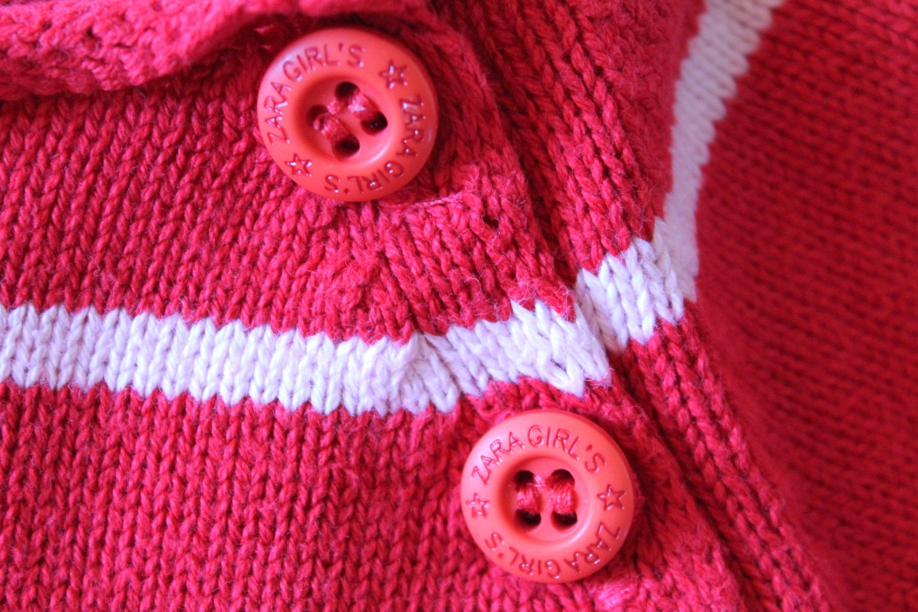 Zara Maglioni & Felpe: Zara * Streifen PULLOVER mit Knopfleiste  134 – Usato da Rebstein venduto da Lunipu 4