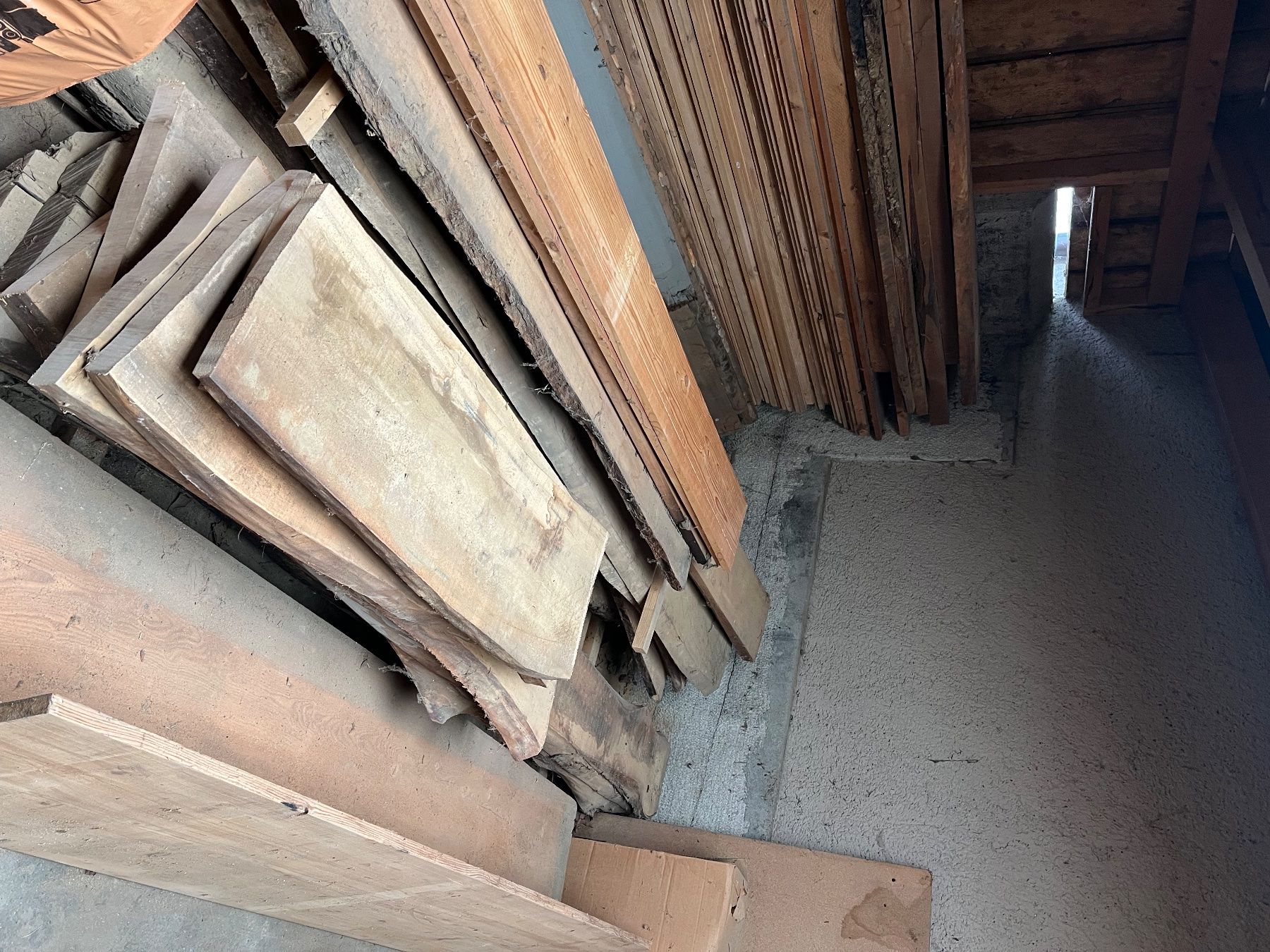 Articoli in legno: Nussbaumbretter – Usato da Ostermundigen venduto da mapa9 2
