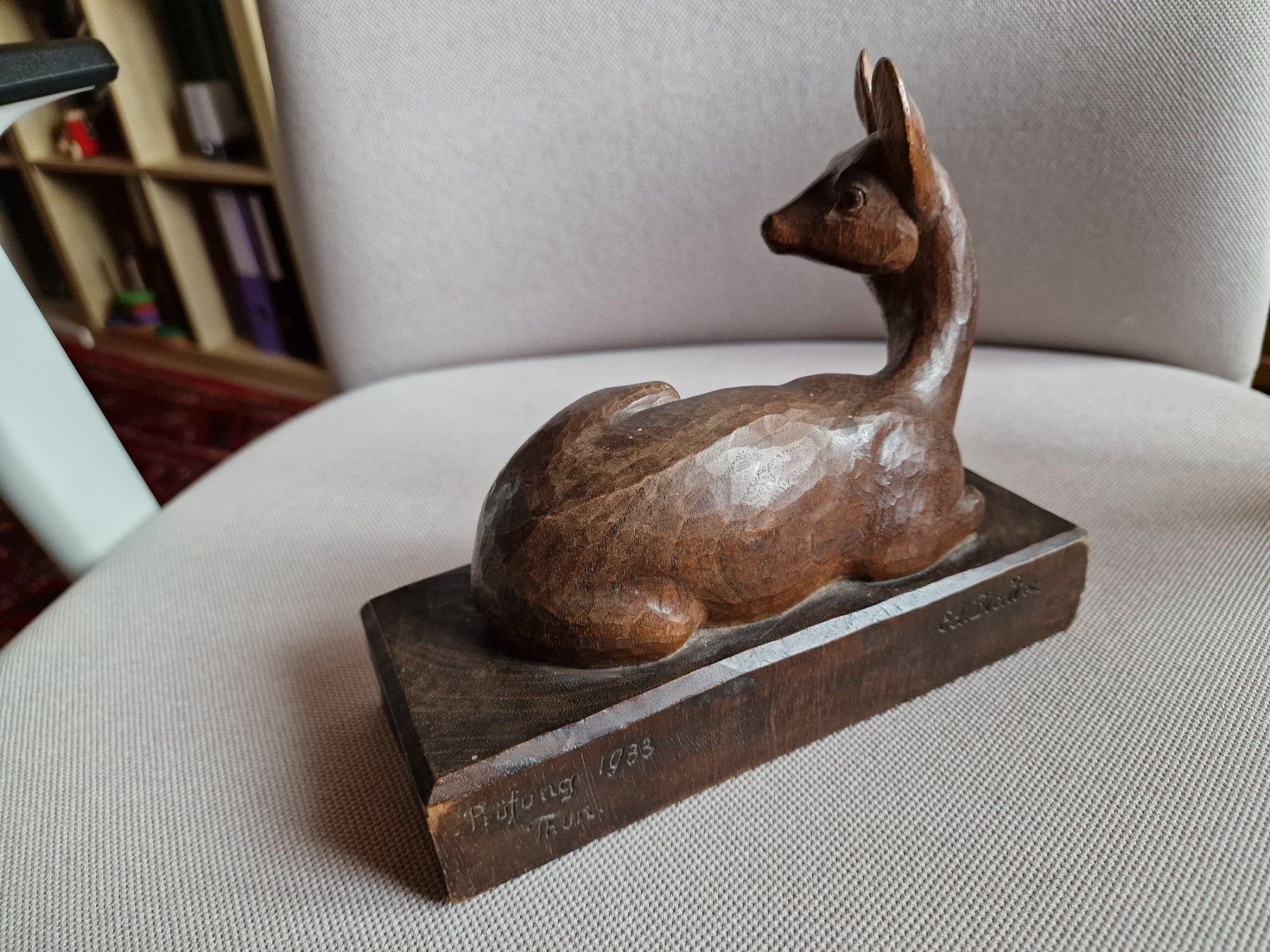 Statuette: Brienzer Schnitzerei  -  liegendes Reh  -  Ed. Blatter – Usato da Röthenbach i. E. venduto da Heureka5 2
