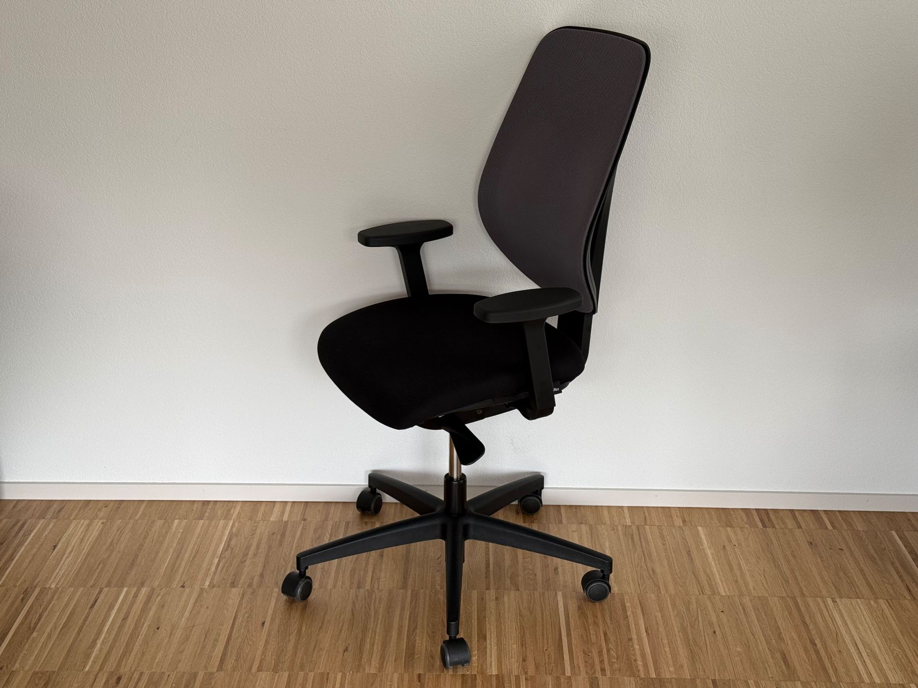 Giroflex Sedie: Bürostuhl Giroflex 353 – Usato da Erlenbach ZH venduto da gir_fq7w
