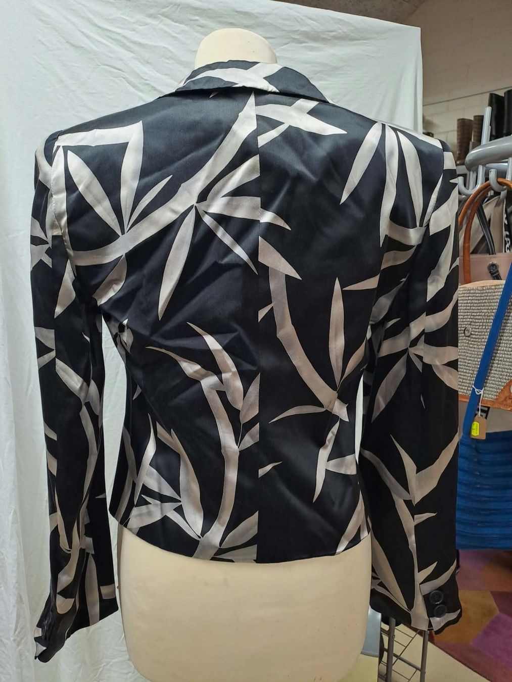Giacche: Blazer Emporio Armani – Usato da La Chaux-de-Fonds venduto da Emmaus2300CDF 1