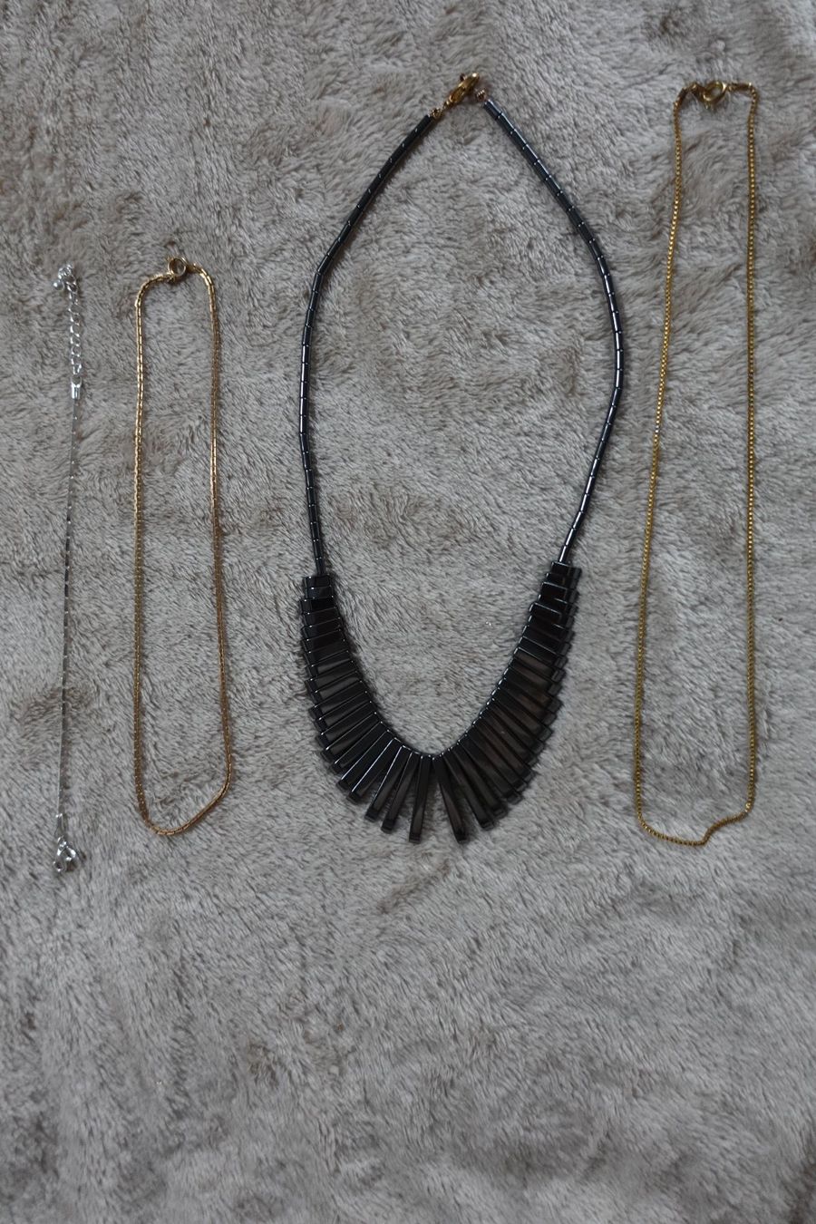 Altri gioielli: 1 schönes 28 teiliges Modeschmuck Set – Usato da rorschach venduto da Babsi64 6