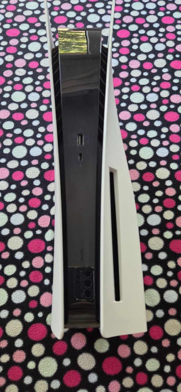 Sony Konsolen: Playstation 5 Konsole mit Spielen und Controller – Gebraucht aus Huttwil von ser_gn9l 3
