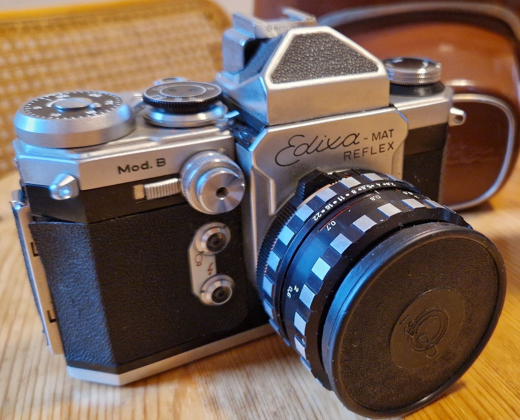Edixa Kamera: Edixa-Mat Reflex Kamera, Mod. B, Vintage – Gebraucht aus Schinznach Bad von webser