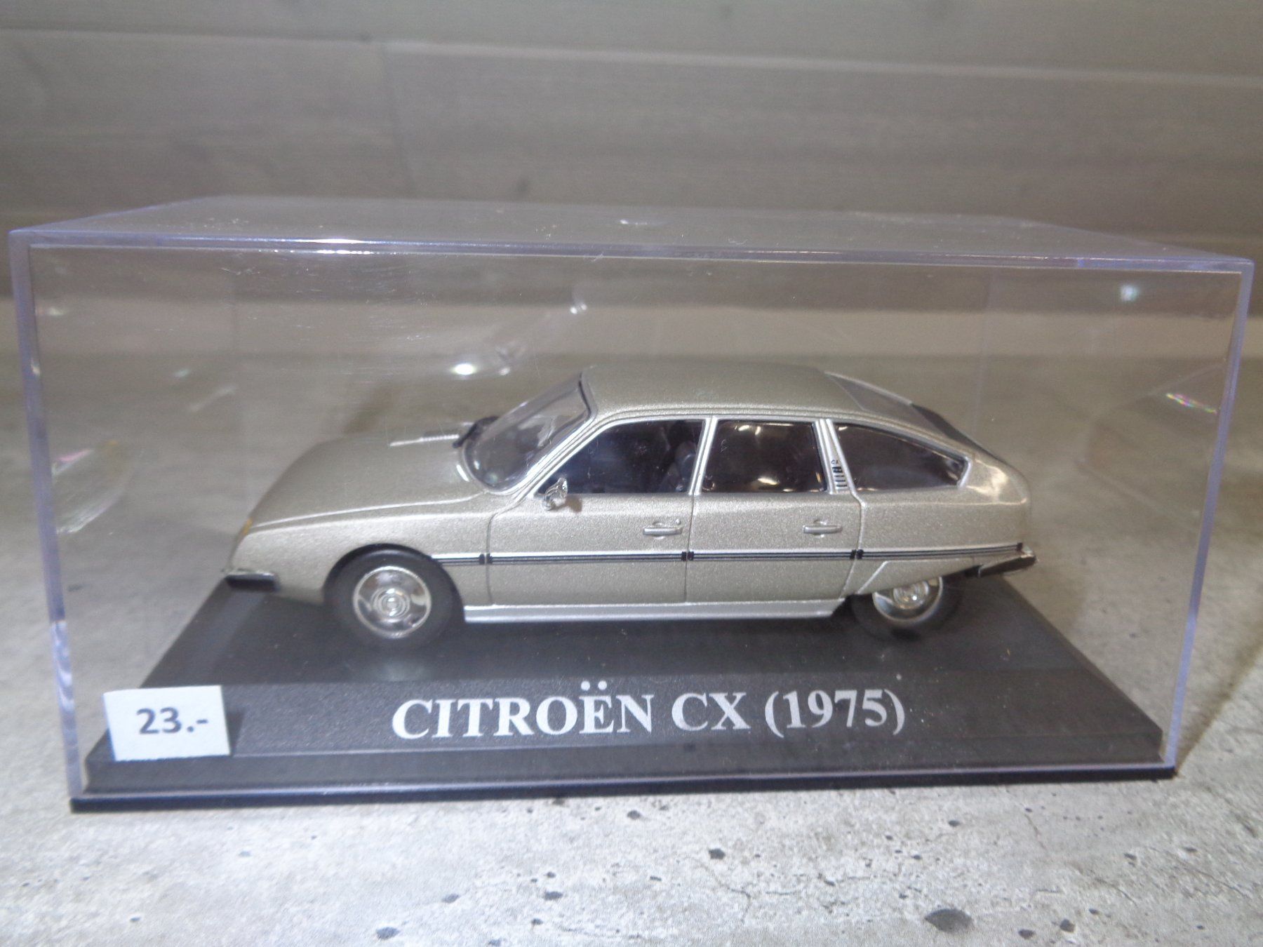 Citroën Voitures modèles: Altaya 1:43 Citroën CX 1975 – Neuf (Voir description) à Reconvilier par rallycar