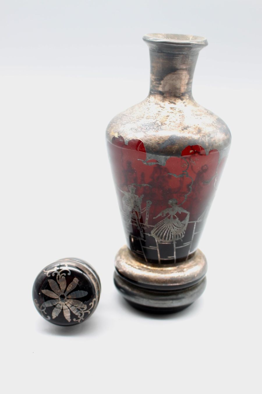 Carafes: Antike Karaffe Rubinrot mit Silberauflage – D'occasion à Bruettisellen par Collector_Store 5