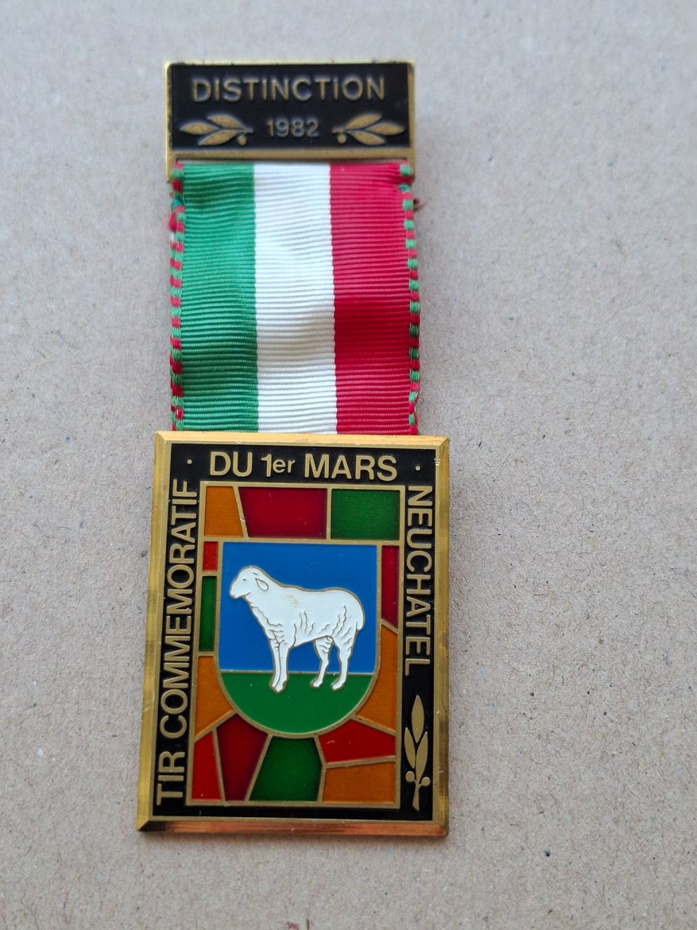 Medaillen: Neuchatel 1982 (U848) – Gebraucht aus Schwanden GL von Suvorov 2