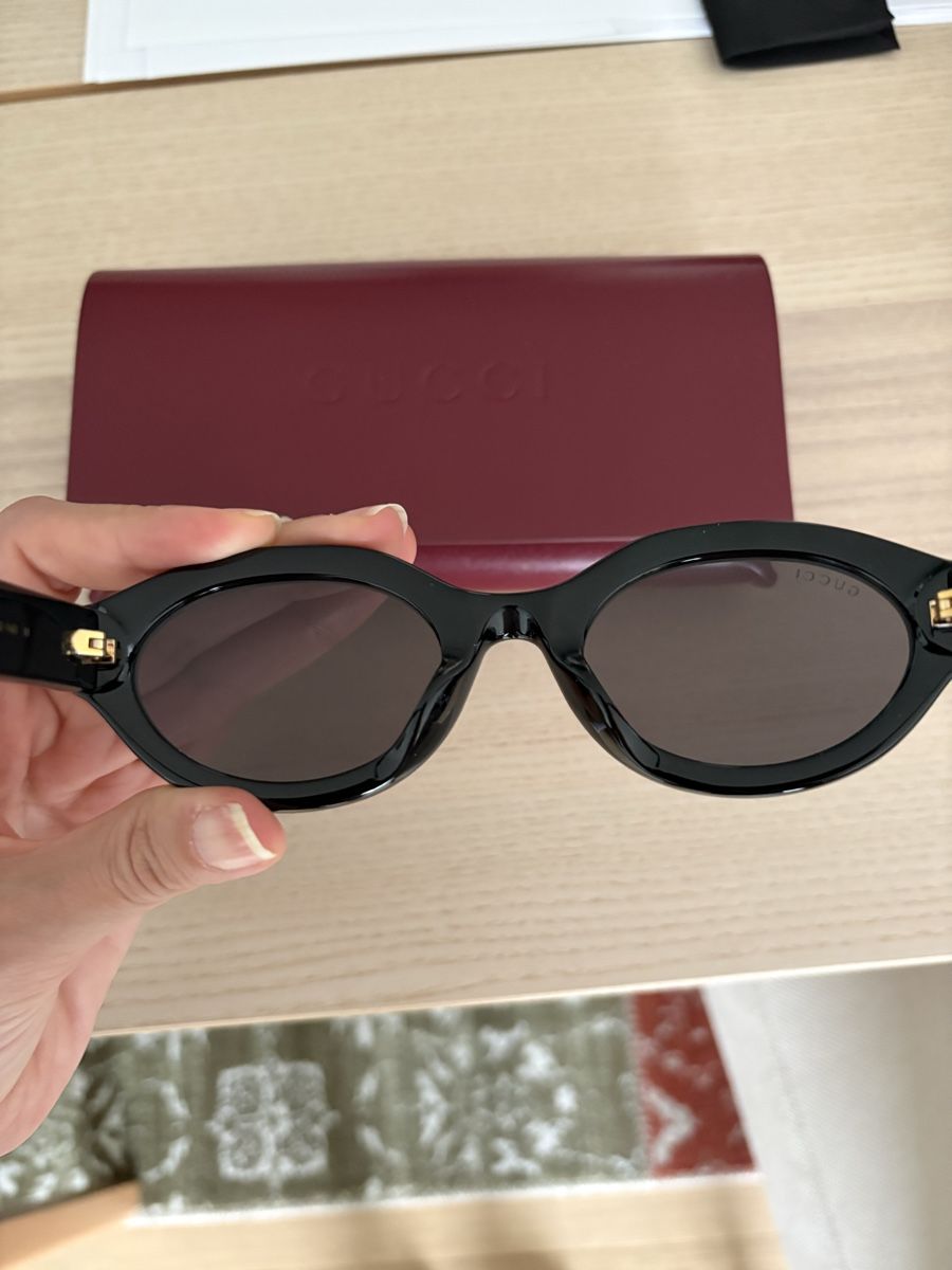 Gucci Occhiali & Lenti: Gucci Sunglasses Black Oval with original case – Nuovo (secondo la descrizione) da Zürich venduto da zba_7pzv 1