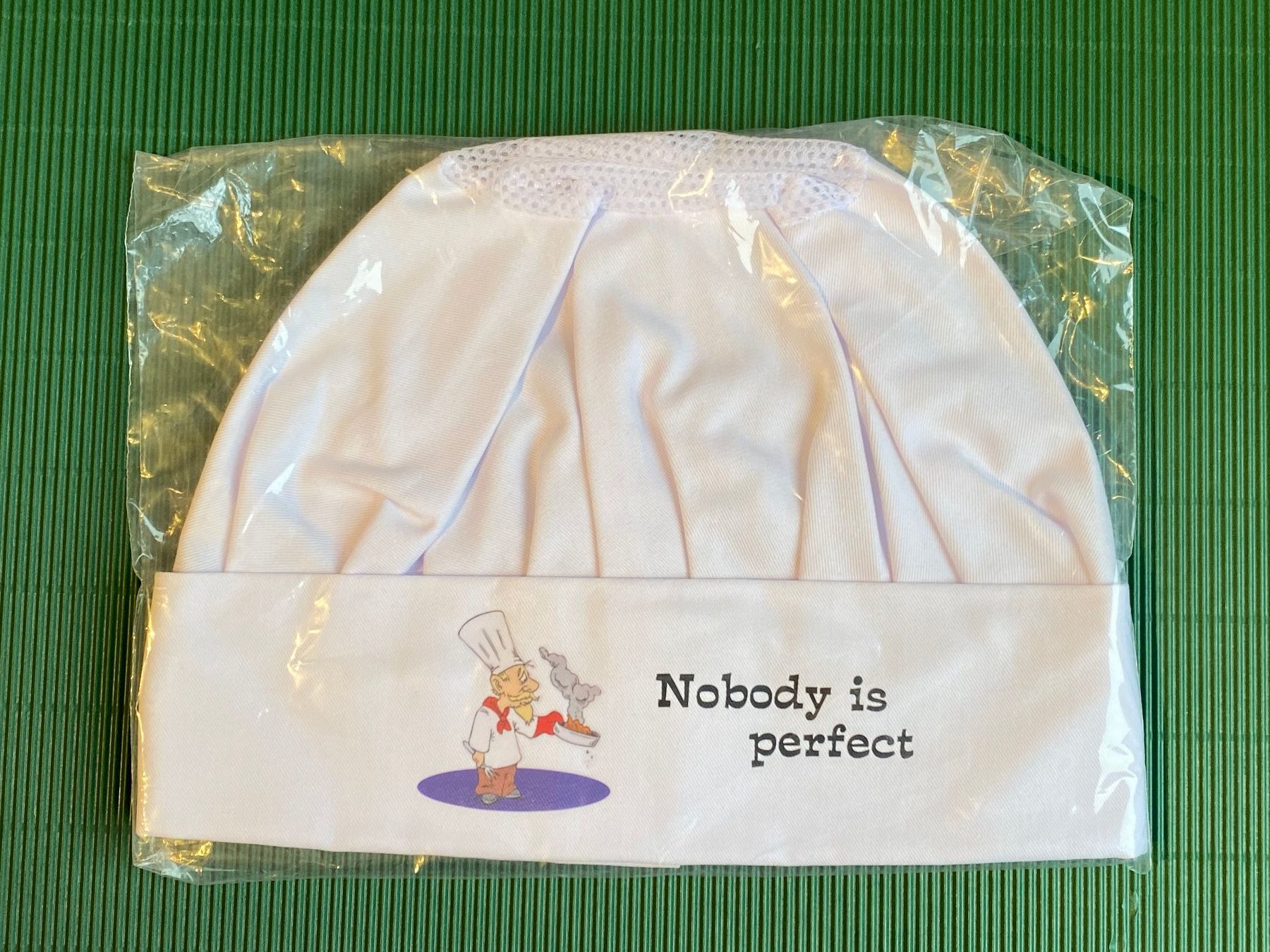Copricapi, berretti & cappellini: Profi-Kochmütze "Nobody is perfect" – Nuovo (secondo la descrizione) da Egg SZ venduto da irbaku