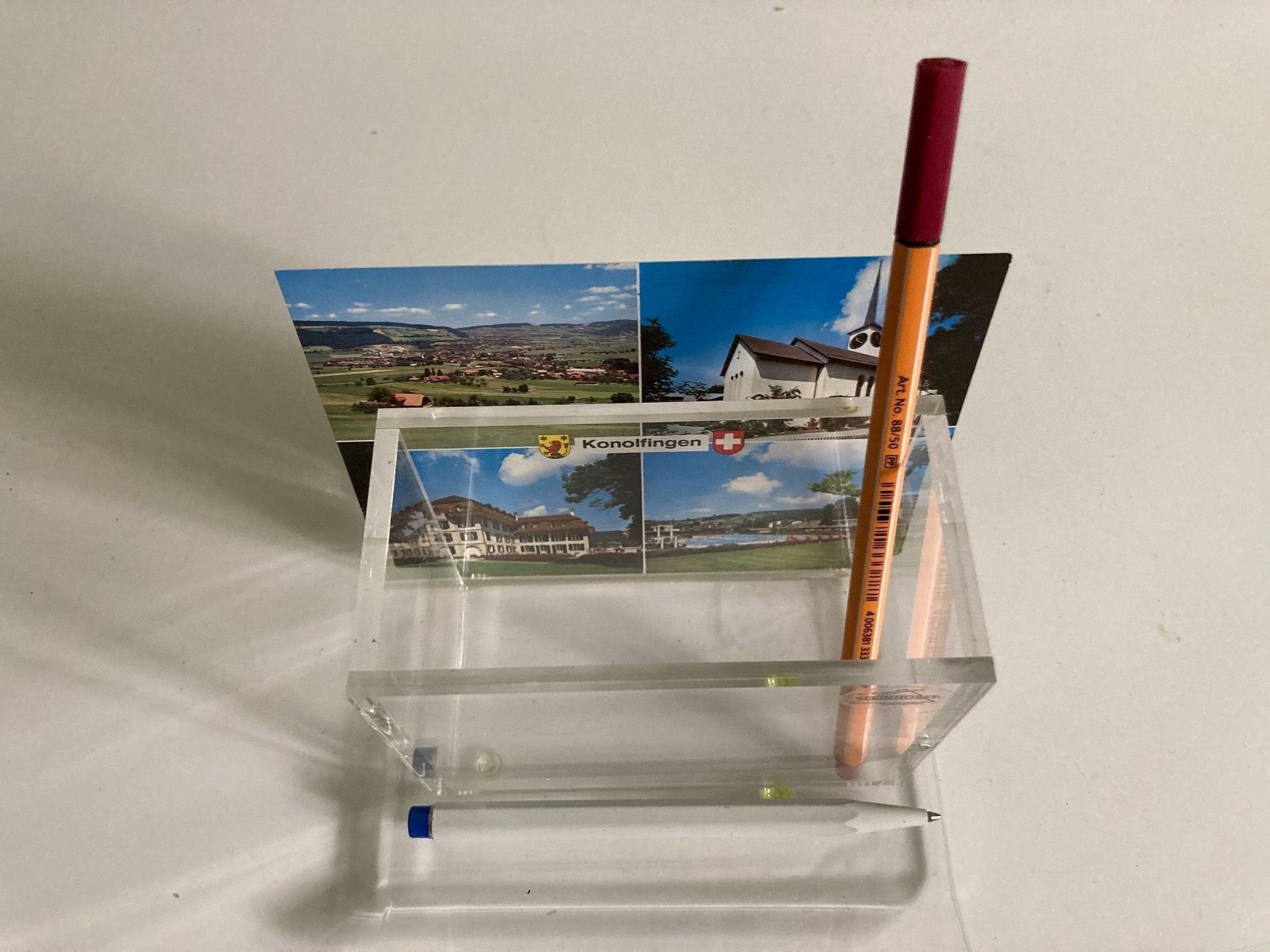 Contenitori & Simili: Plexiglas - Büro-Halter,   STEINHORST made in Germany – Usato da Zürich venduto da Chaeffeler