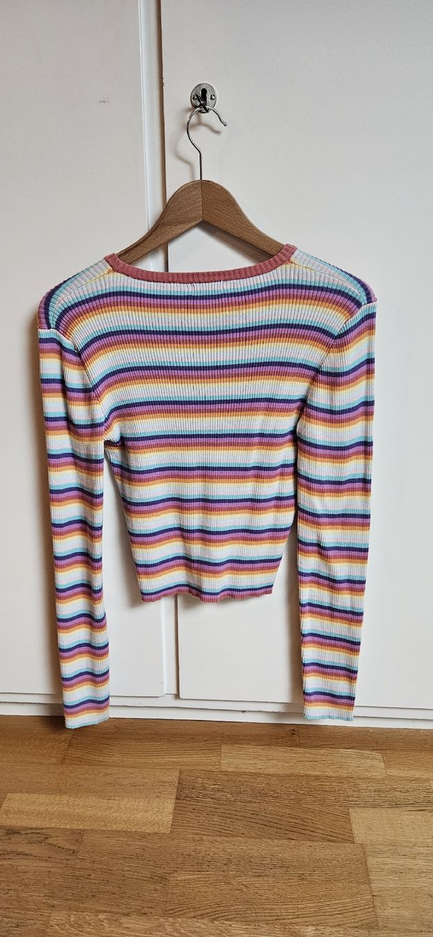 Stradivarius Pullover & Sweatshirts: Pullover Stradivarius gestreift – Gebraucht aus Rombach von ThriftBetter 3