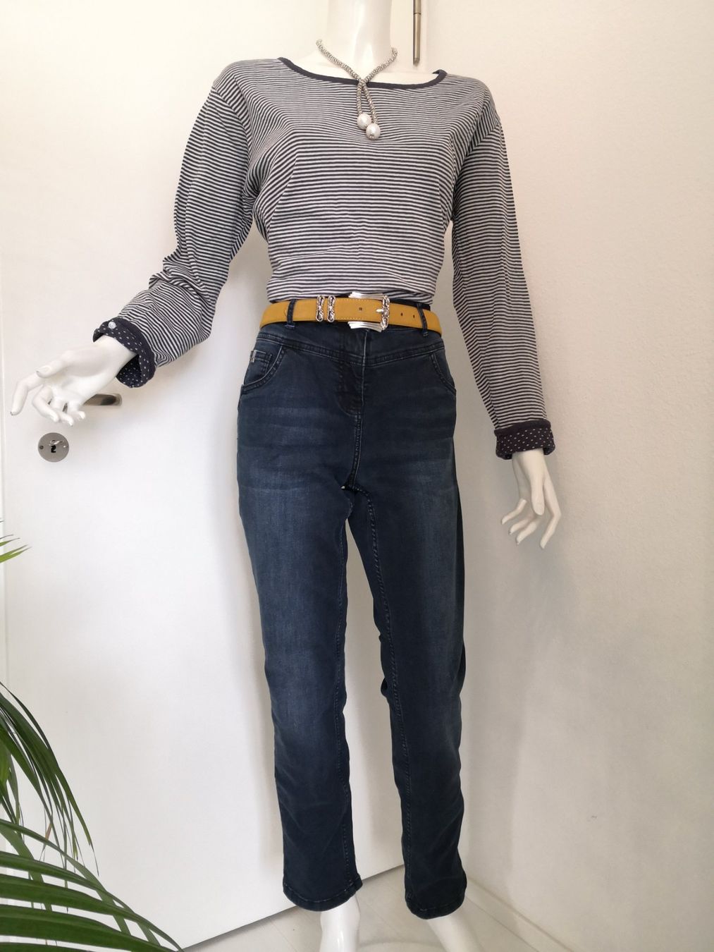 Pullover & Sweatshirts: 🤩MODDISON PULLOVER BLAU-WEISS GESTREIFT – Gebraucht aus Olten von Naja-Twins-Twins 8