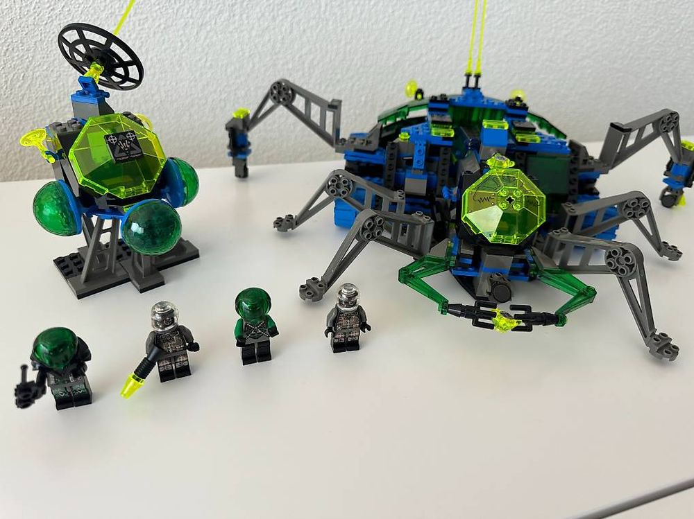LEGO System 6977 - Space - Insectoids - Arachnoid Star Base (Gebraucht ...