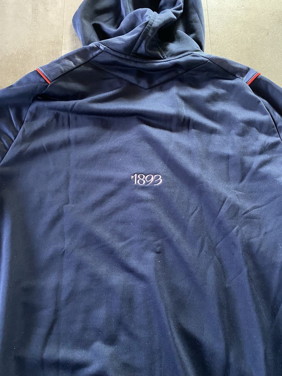 Giacche: Fc Basel Jacke – Usato da Oftringen venduto da kawia 2