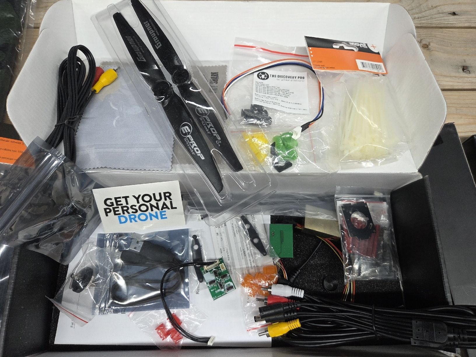 TBS Modellismo RC: TBS Discovery FPV Quadcopter Ersatzteile neu – Nuovo (secondo la descrizione) da Oberhasli venduto da General-Dealer 4