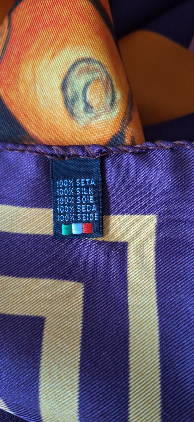 Foulards & écharpes: Carré en soie multicolore – Neuf avec emballage d'origine à St-Triphon par Jldr0 5