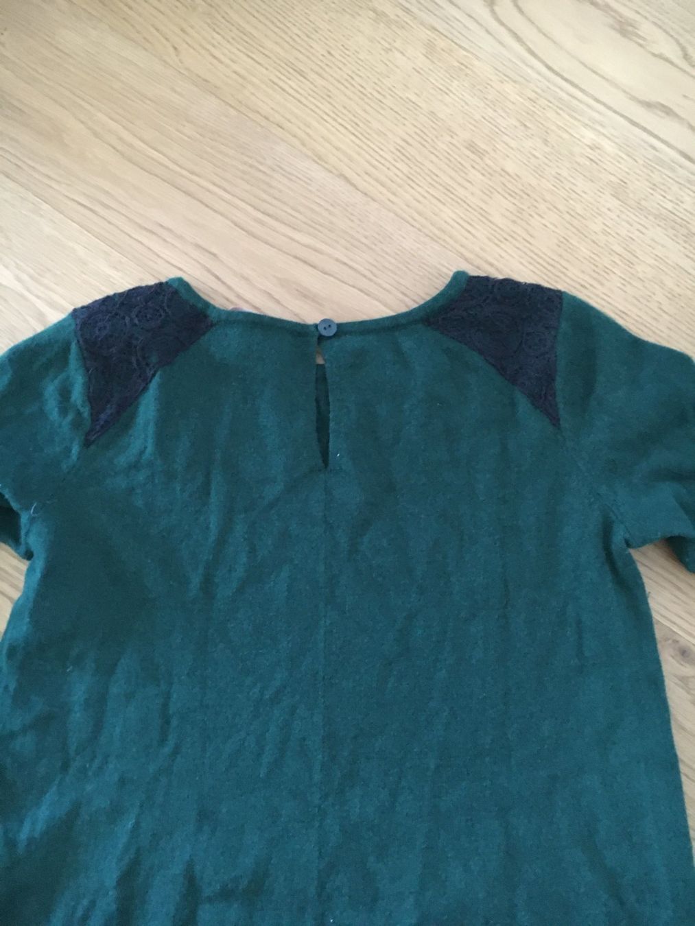 Hugo Boss Maglioni & Felpe: Hugo Boss Wollpullover, dunkelgrün – Usato da Rotkreuz venduto da Vkahlo 2