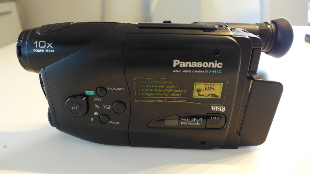Vhbw Akku 900mAh Für Panasonic Camcorder NV-DS30/33/35/37/38/55 - 7,2V Li-Ion