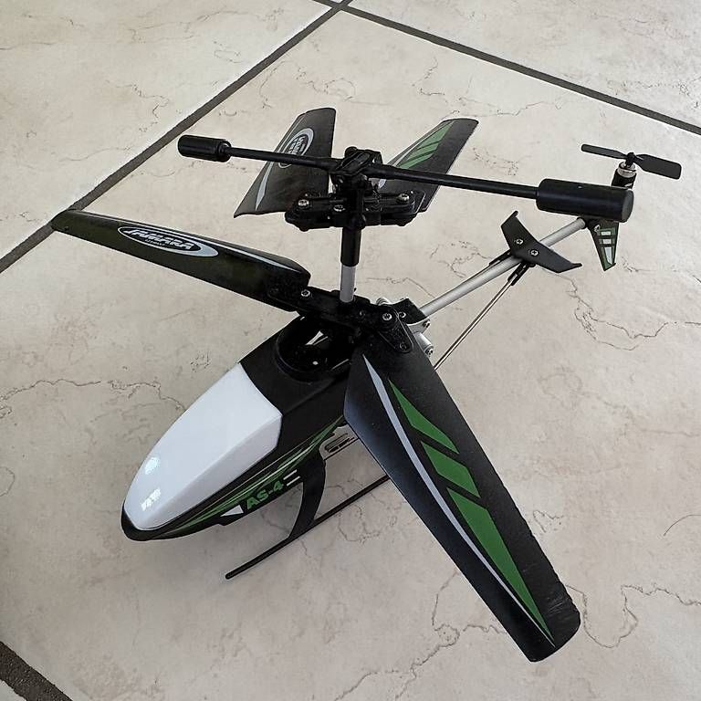 RC Kits de montage: Ferngesteuerte Helikopter – D'occasion à Zimmerwald par wuff81 1