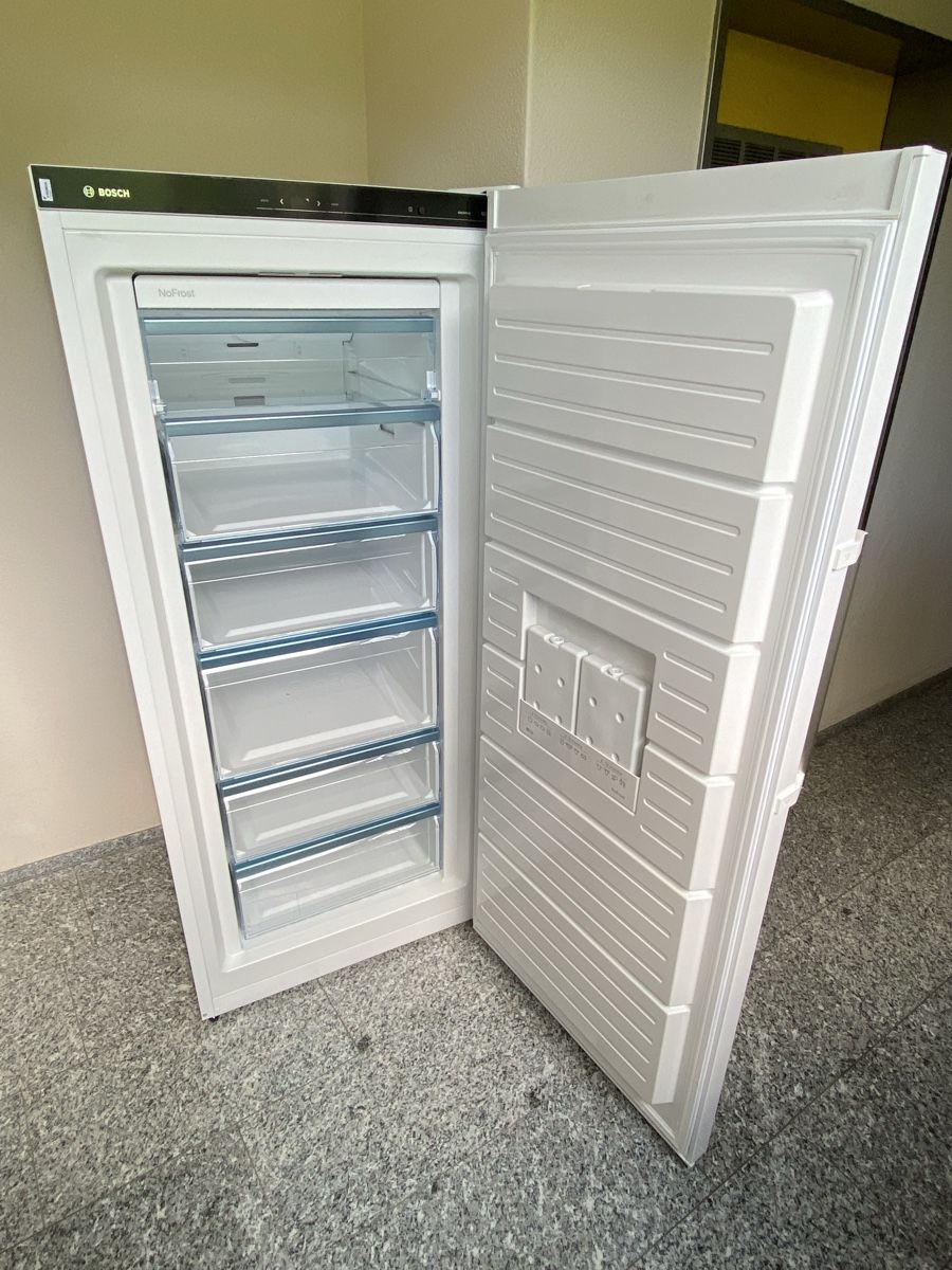 Congelatori: Gefrierschrank Bosch  – Usato da Hergiswil NW venduto da Claire_g 1
