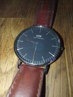 Daniel Wellington Uhr mit Lederband guter Zustand