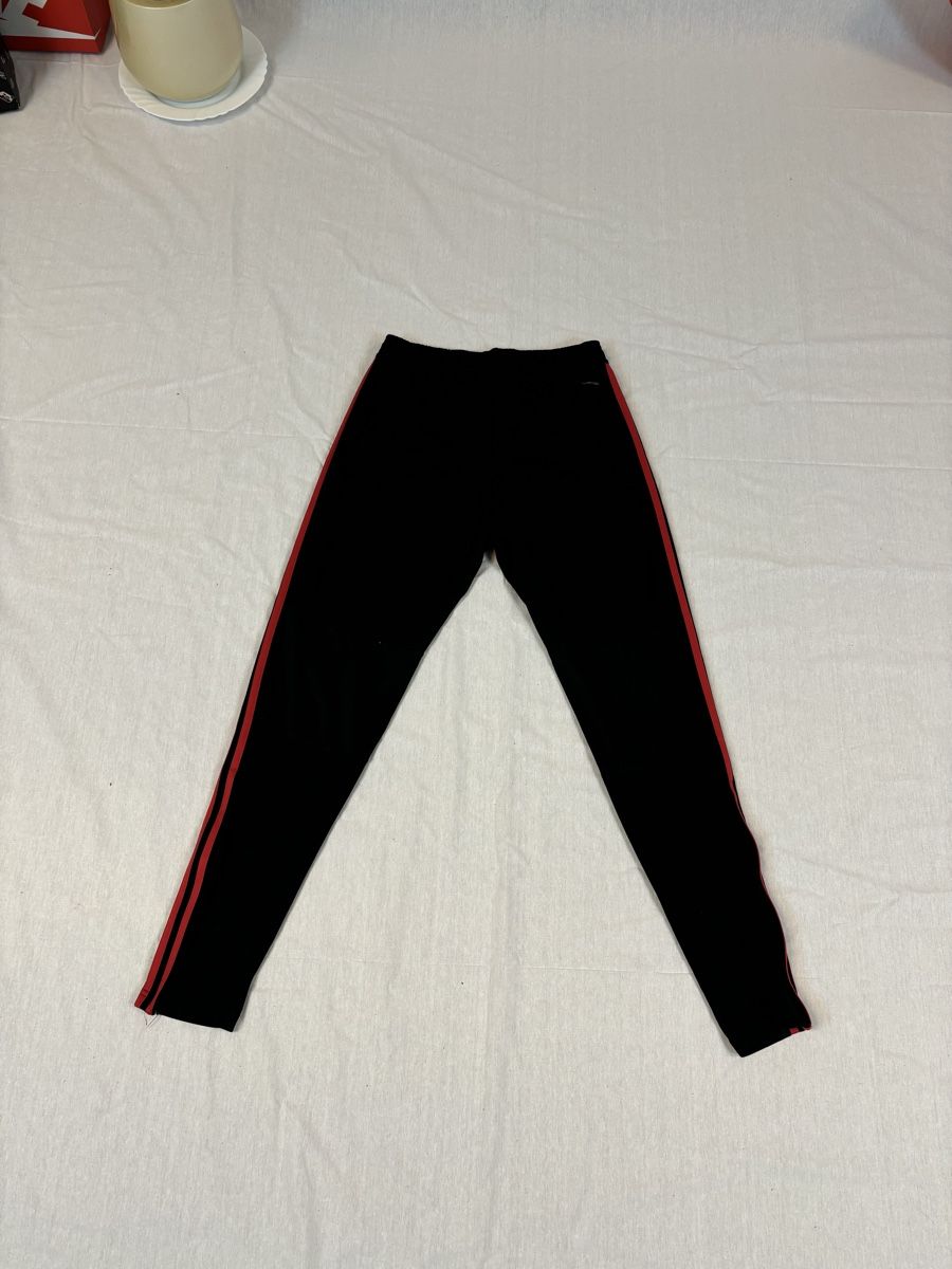 Adidas Pantaloni: Adidas Trainerhose Manchester United – Nuovo (secondo la descrizione) da Lindau venduto da KT_Vintage 3