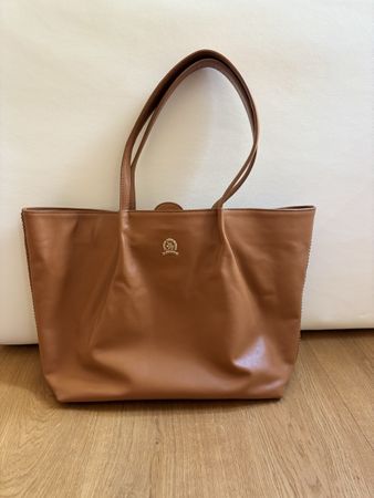 Tommy Hilfiger Tasche aus weichem Nappa-Rindleder