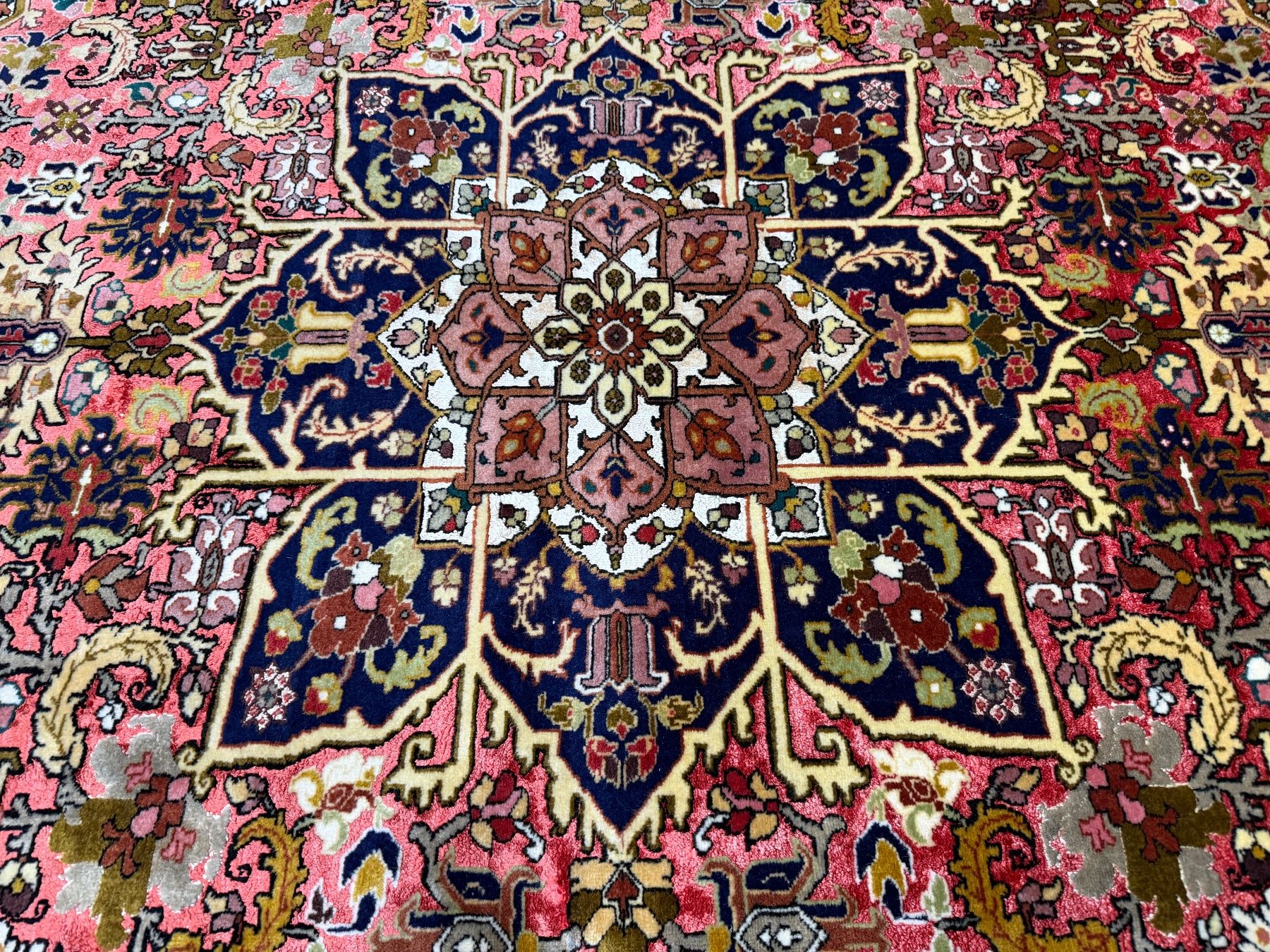 Teppiche: Einmaliger ARDEBIL 3x2m Seidenteppich  handgeknüpfter Perser – Gebraucht aus Bennau von Mayer_Carpets
