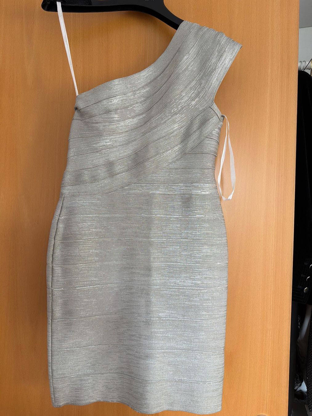 Kleider: Elegantes Silber dress - Gr. S-M – Gebraucht aus Agra von Milena_L 1