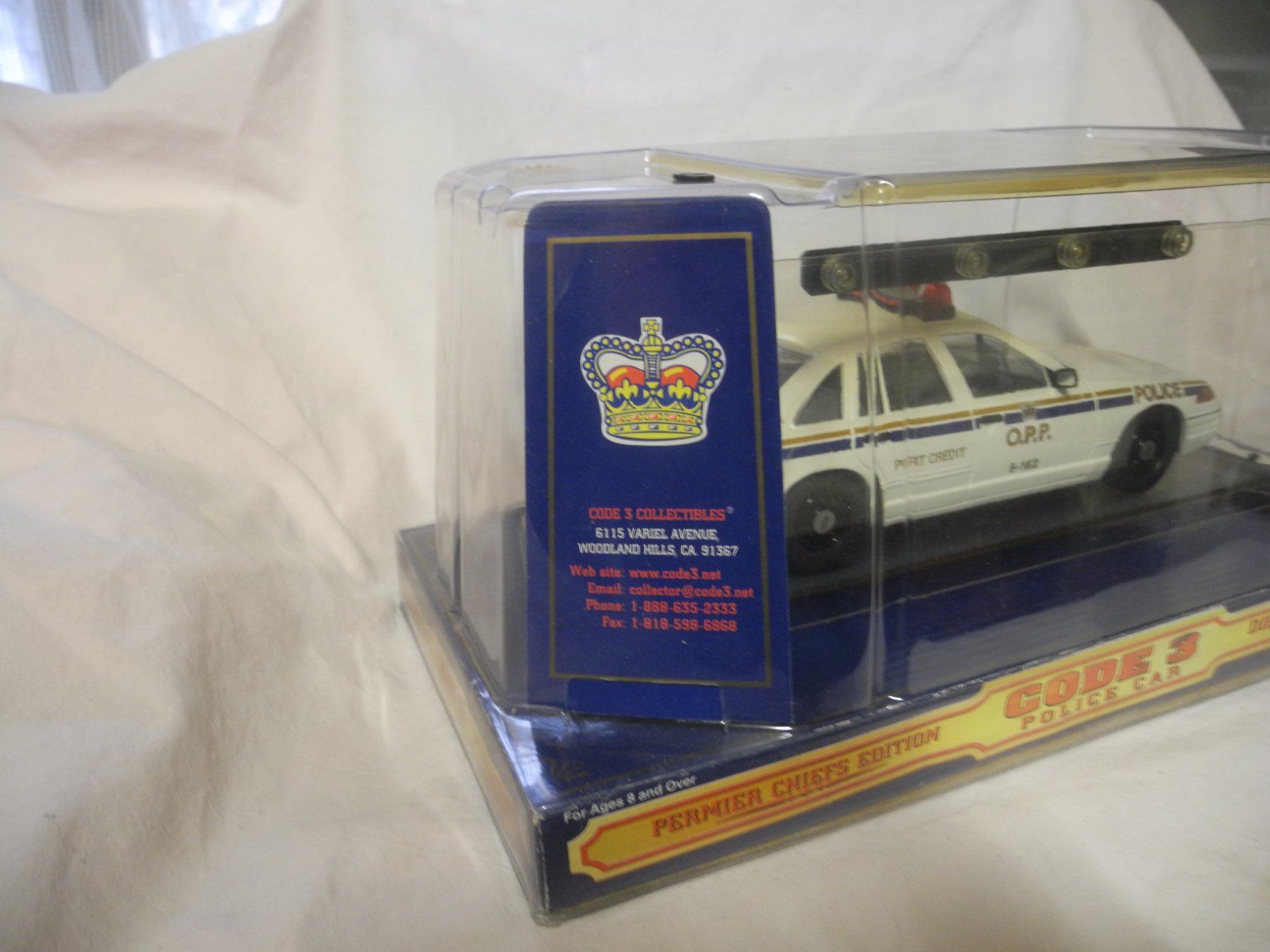 Ford Modellini d'auto: CODE 3  NR. 12470  O.P.P.  FORD POLICE  1:24  MIB – Nuovo e nell'imballaggio originale da Gurtnellen venduto da Murmeli99 2