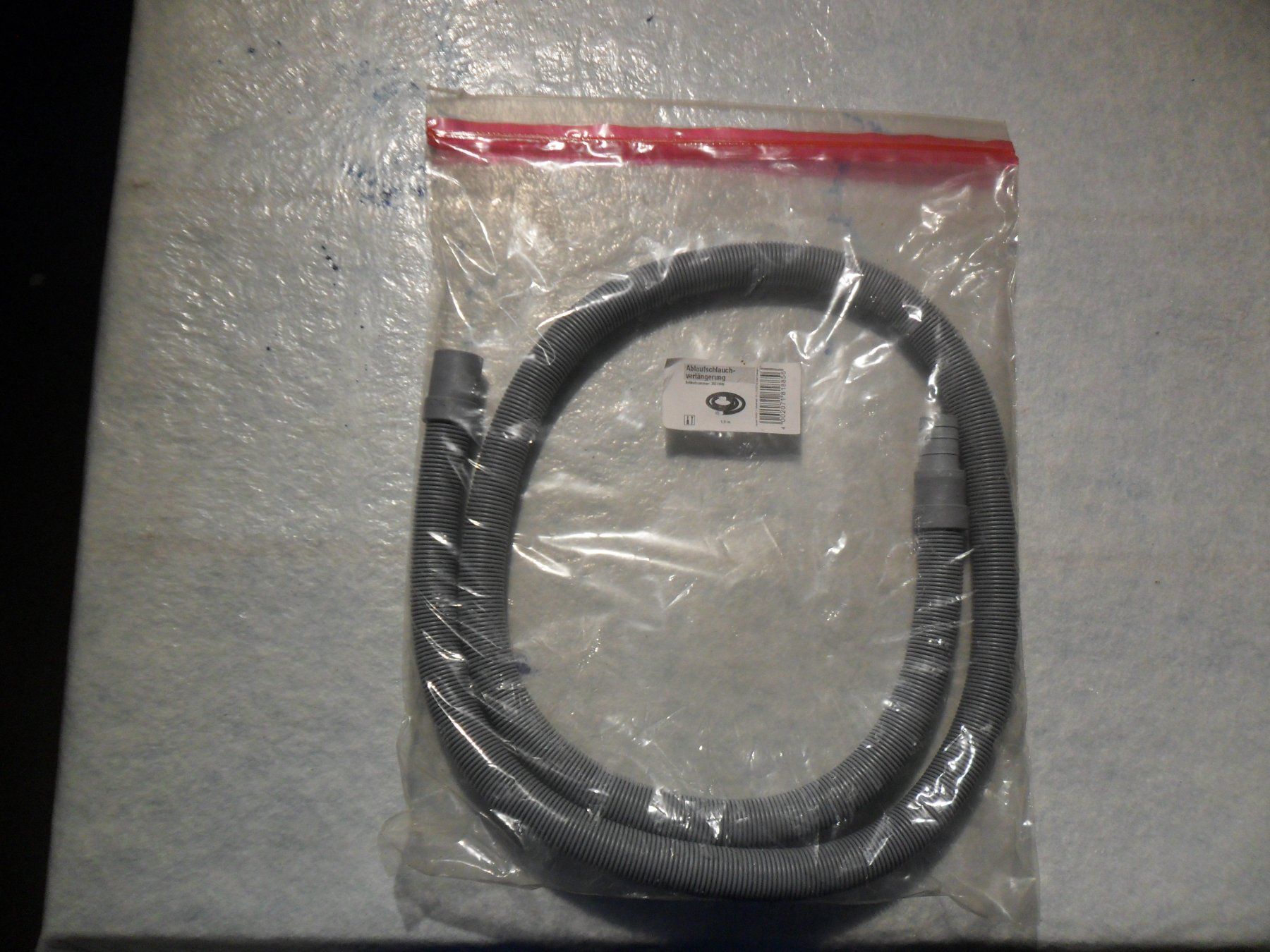 Rohre & Schläuche: Abwasserschlauch 1.5 m – Neu und originalverpackt aus Aesch BL von isc_85jd