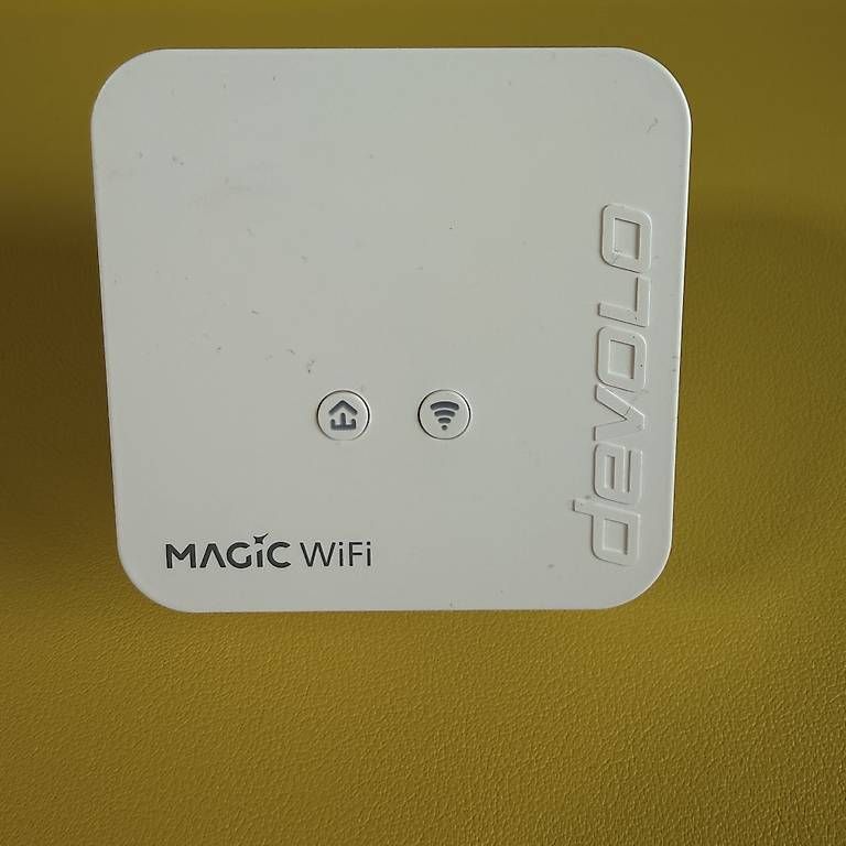 Devolo Unità & Adattatore: Set: 3x devolo Magic 2 WiFi 6 + 4x Magic 1 Zusatzadapter – Usato da Münchwilen TG venduto da LuDeAn 5