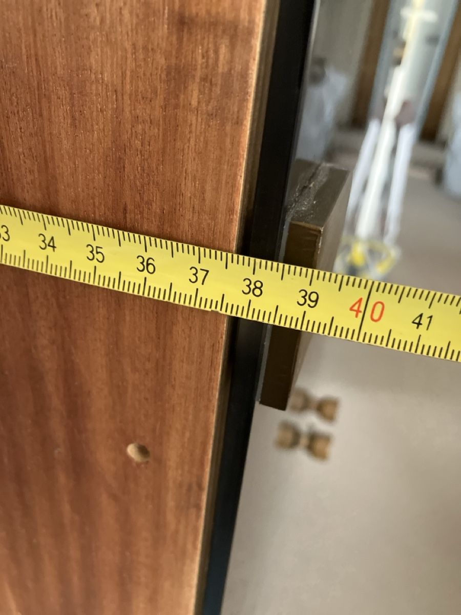 Vitrinen: Vitrine, braun – Gebraucht aus Horn von nat_97wq 6