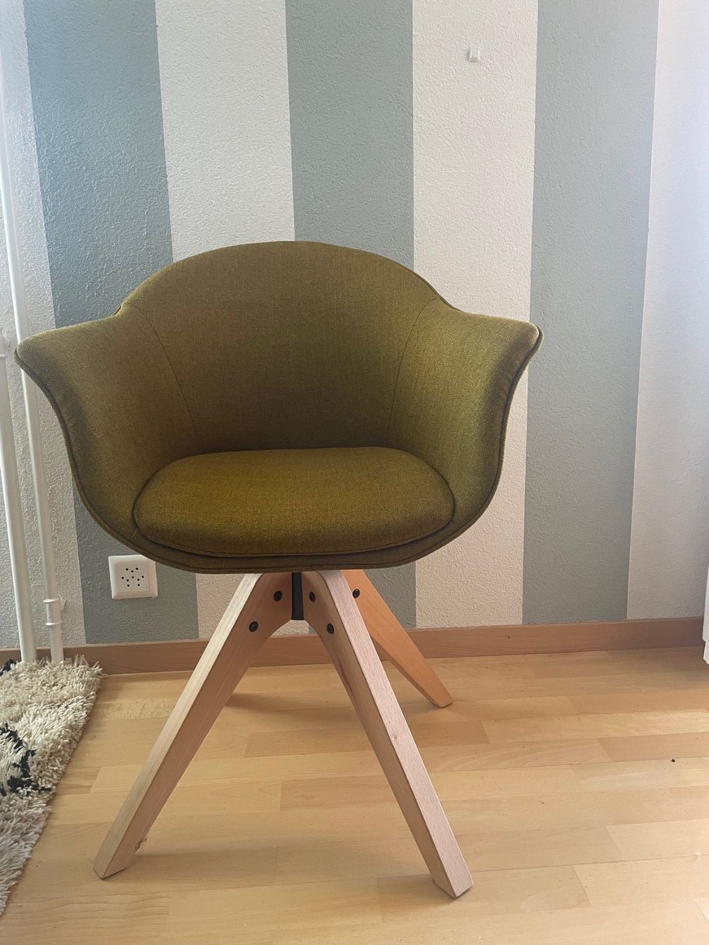 Poltrone: Bürodrehsessel, Melona – Usato da Zürich venduto da granita01