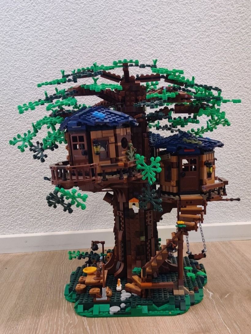 Lego Kit di costruzioni: Lego® 21318 Baumhaus – Usato da Erstfeld venduto da Bini-CH 3