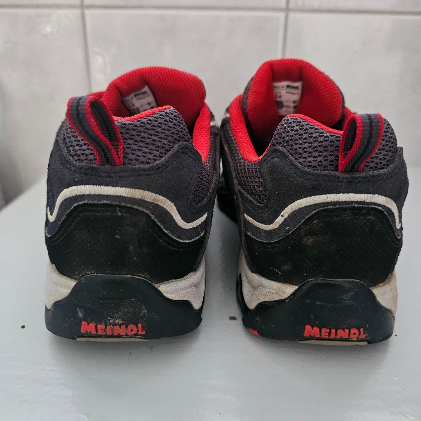 Meindl Herrenschuhe: Meindl Wanderschuhe, Gr. 38 – Gebraucht aus Dottikon von daniel-g 4