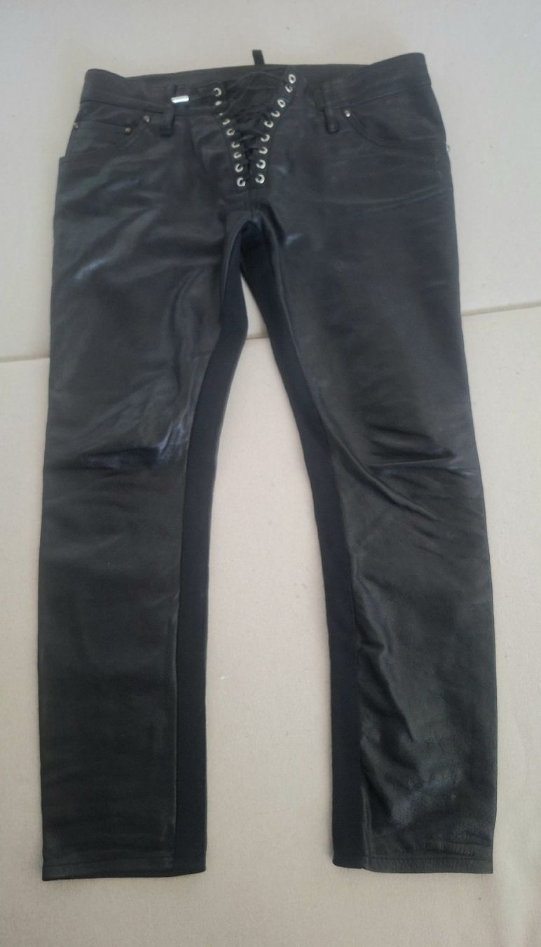 Dsquared2 Pantaloni: DSQUARED2  Lederhose schwarz   – Usato da Glattbrugg venduto da cub_w7l8 1