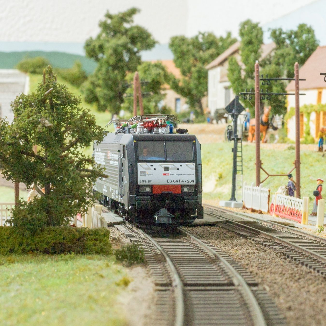 Roco 73628 Locomotive EuroSprinter ES64F4 MRCE SBB Cargo DCC (Gebraucht ...