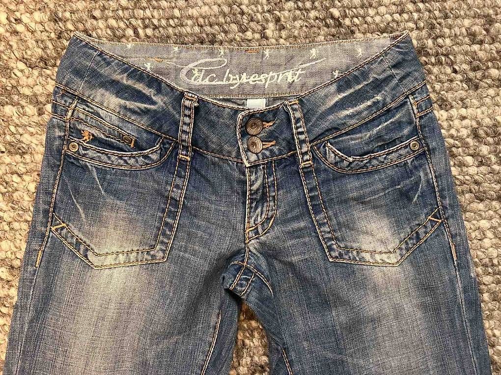 Jeans: Esprit Hose Denim 26/32 – Gebraucht aus Bubendorf von RKUD 2