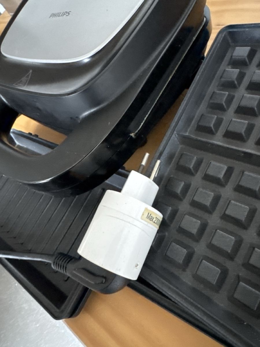 Philips Küchengeräte: Phillips electric waffle maker, sandwich maker and grill – Gebraucht aus Zürich von ivn_pr75 2